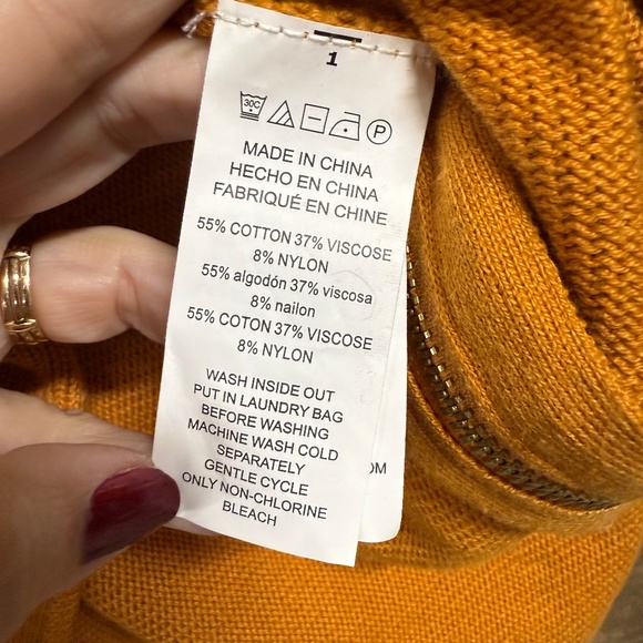 Michael Kors Tunic sweater with side zipper trim, Mustard, Medium - Picture 4 of 5